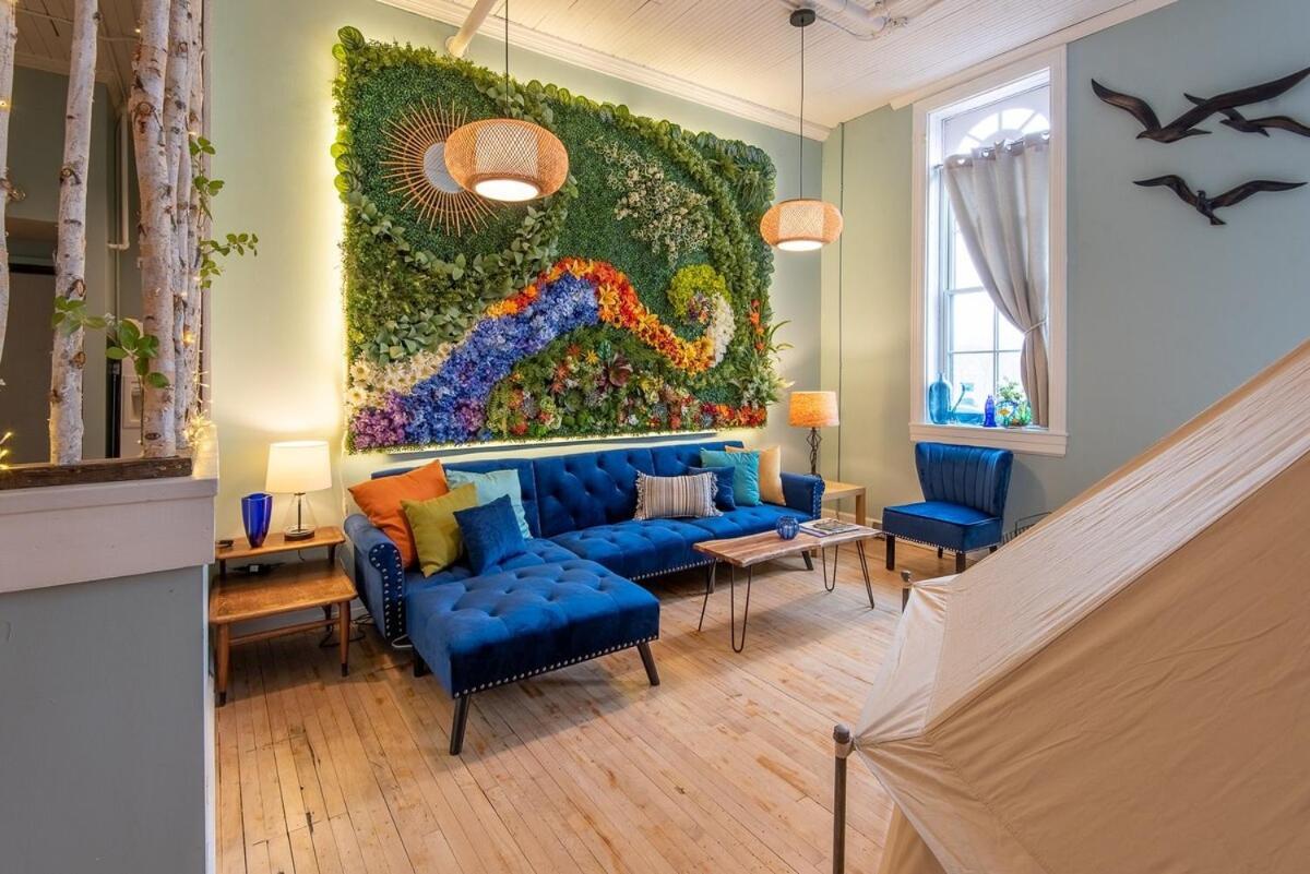 Experience Stay At The Glamping Loft Lake Geneva - Group Stays - 12 Stylish Tent Suites - Kitchen & Bar المظهر الخارجي الصورة